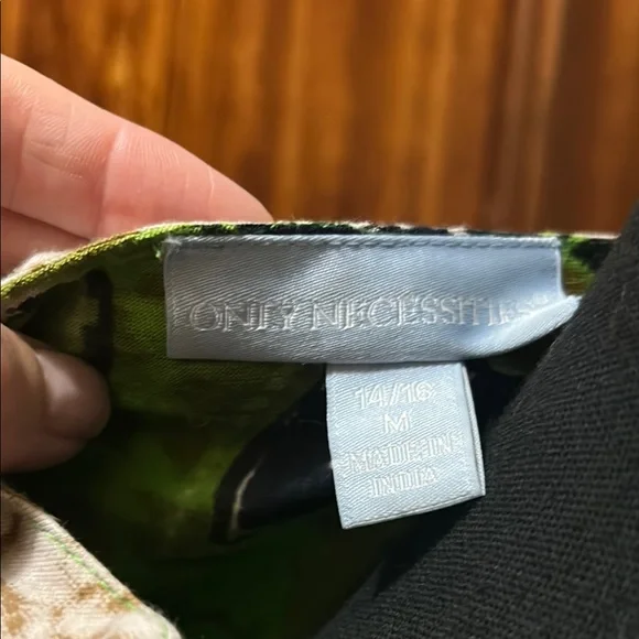 Only Necessities Green and Brown Floral Dress - Picture 2 of 5